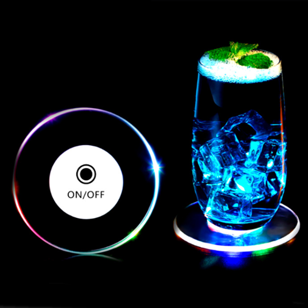 光るコースター